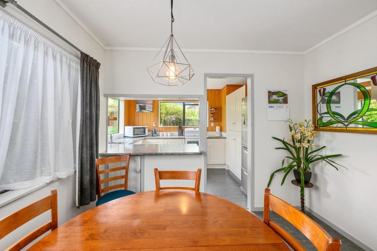 Otonga Cottage Роторуа Екстериор снимка